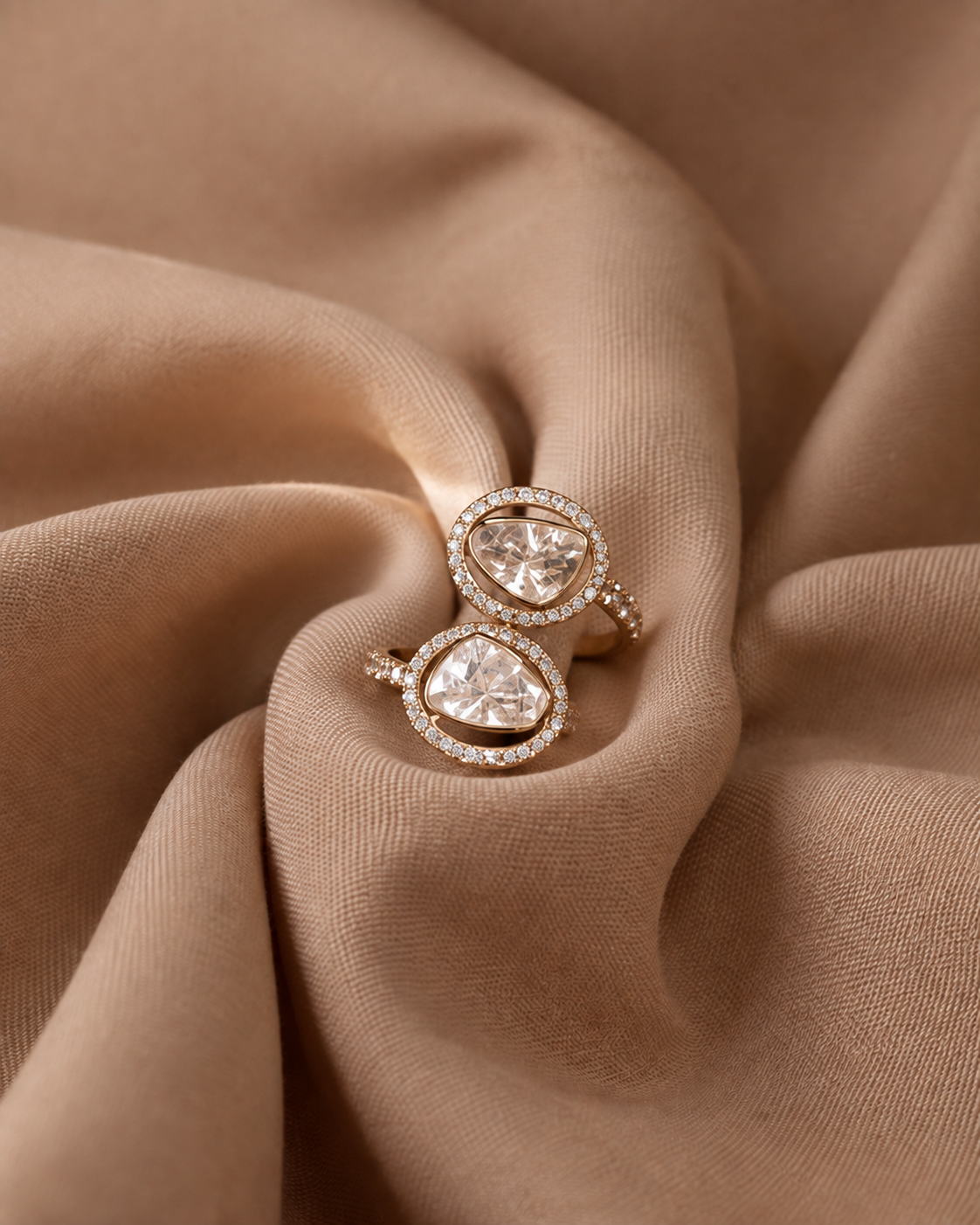 MAHIRA UNCUT DIAMOND RING