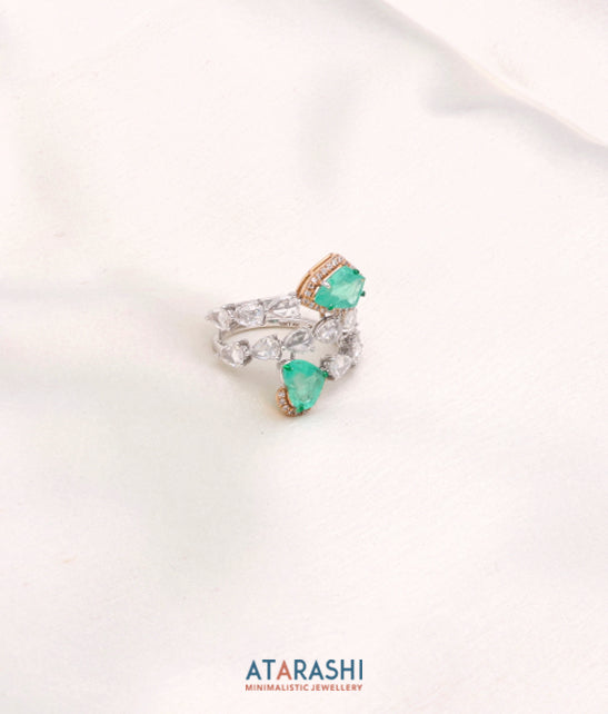 Emeral ivy ring