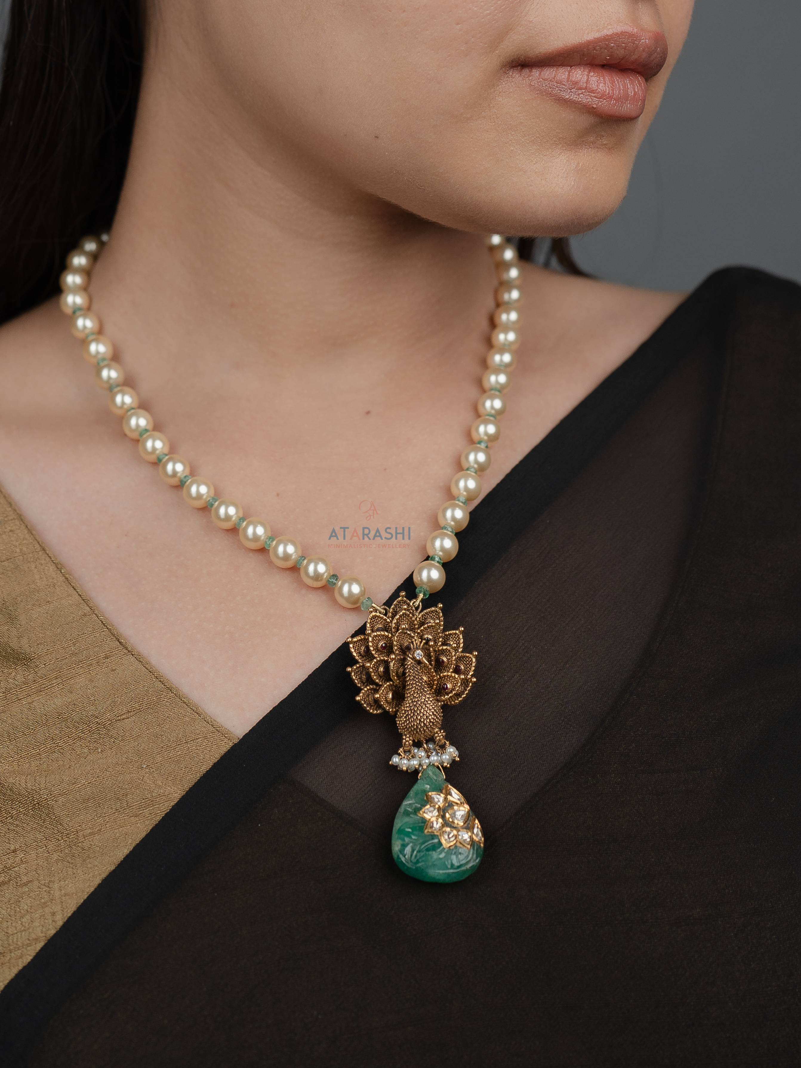 Emerald Mayur Pearl Necklace