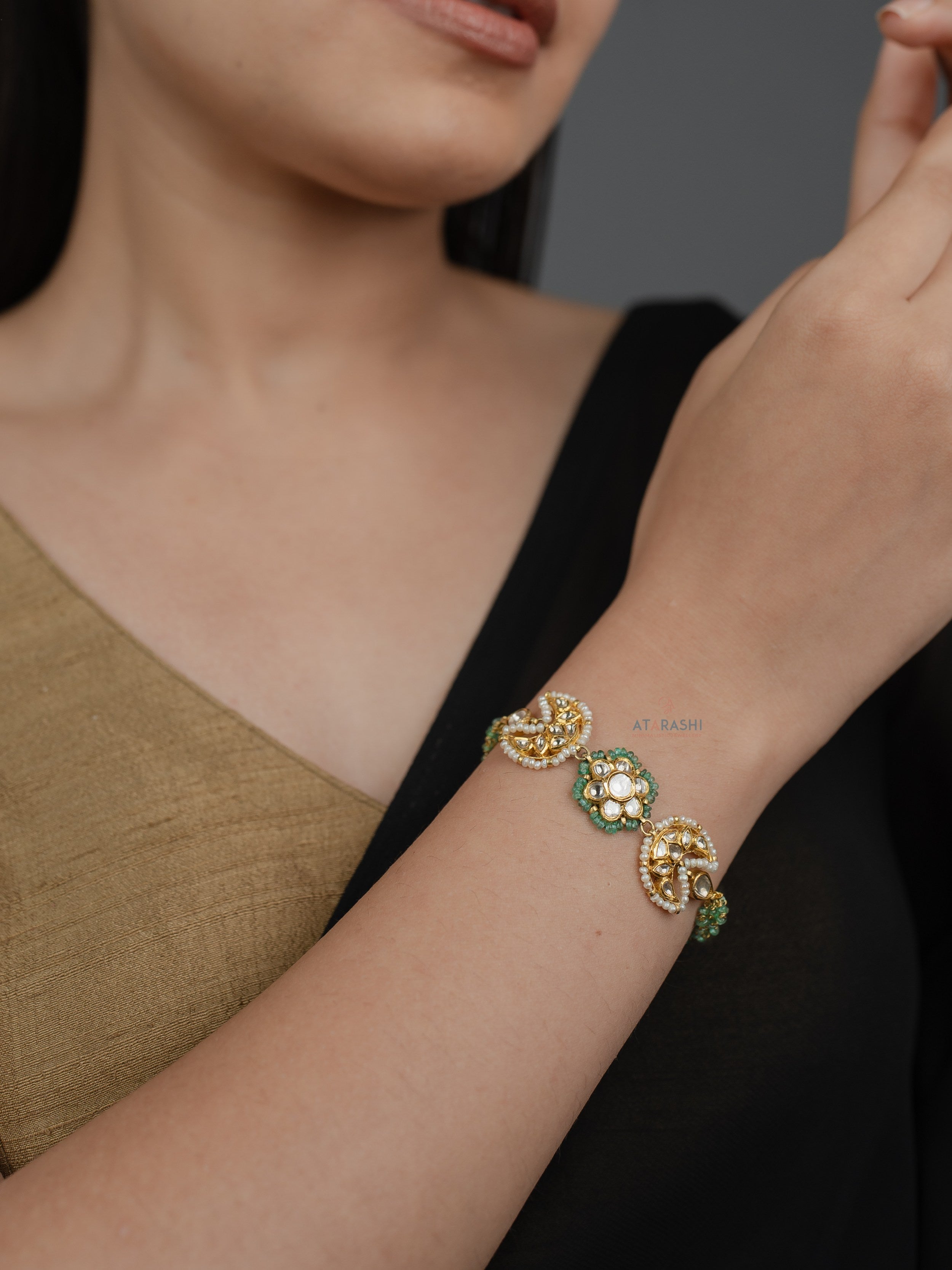 Chandrika Kundan phool Bracelet