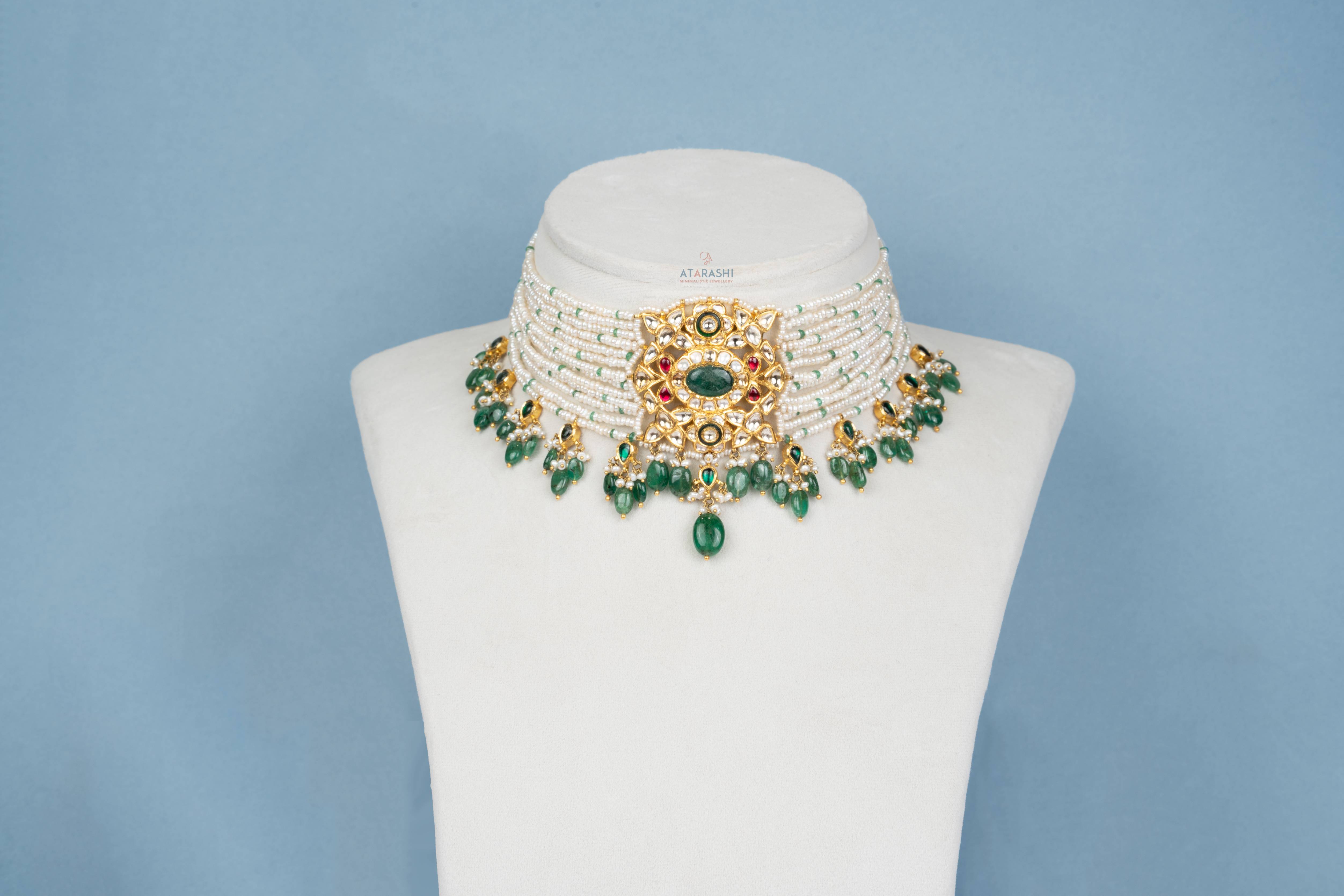Ruhani Emerald Kundan Choker