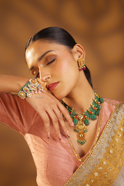Tarini lush Bracelet