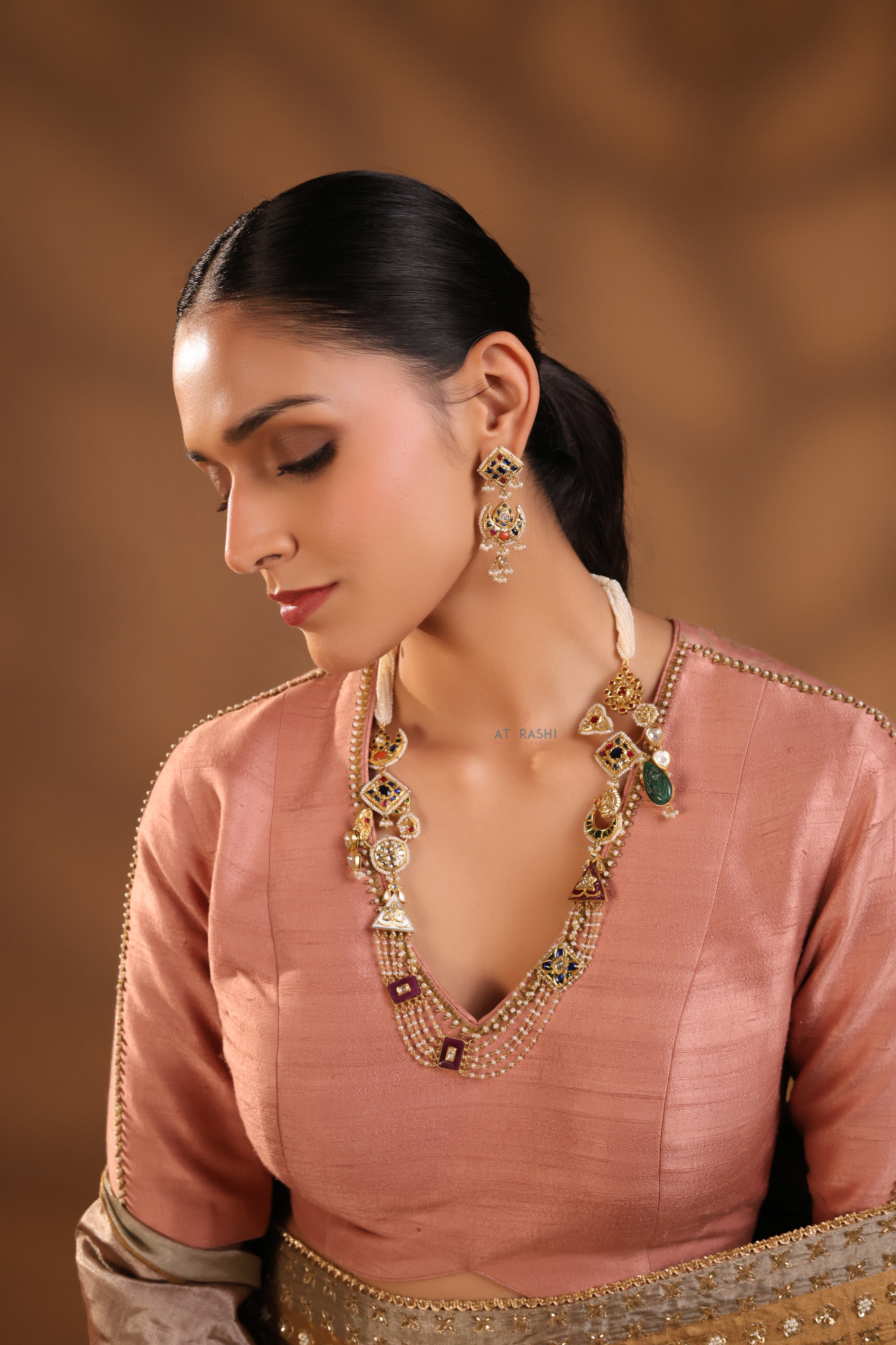 Saumya Pearl-Kundan Haar