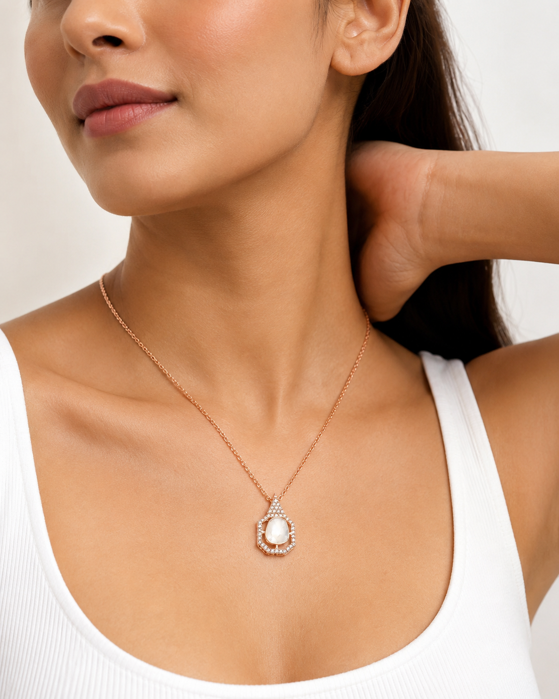 Avyanna Uncut Diamond Pendant Necklace