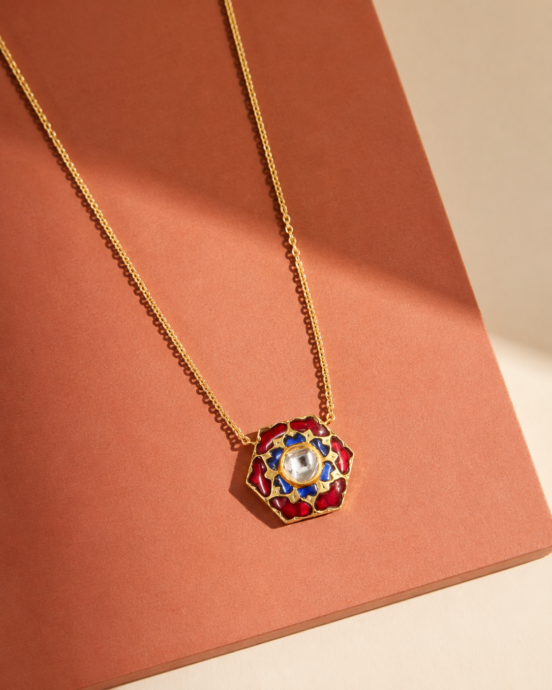 NEELAM RANG UNCUT PENDANT chain