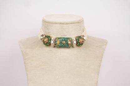 Emerald Majesty Choker
