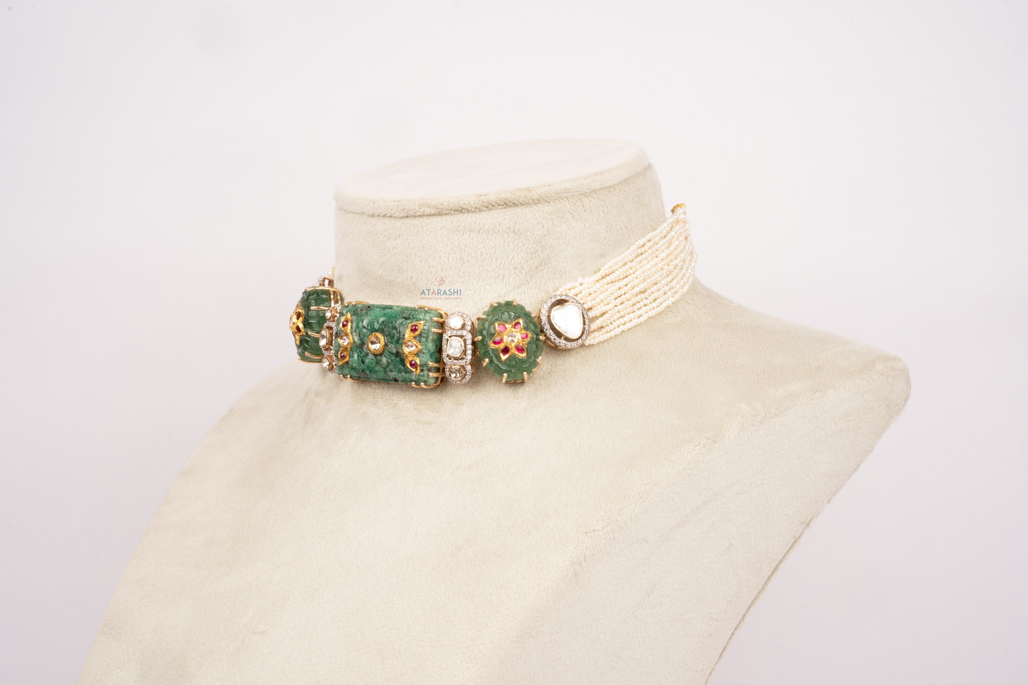 Emerald Majesty Choker