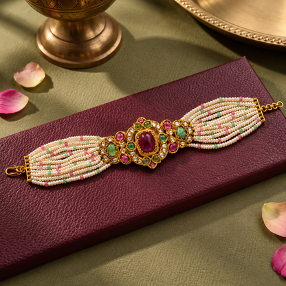 GULNAAR PEARL CHOKER