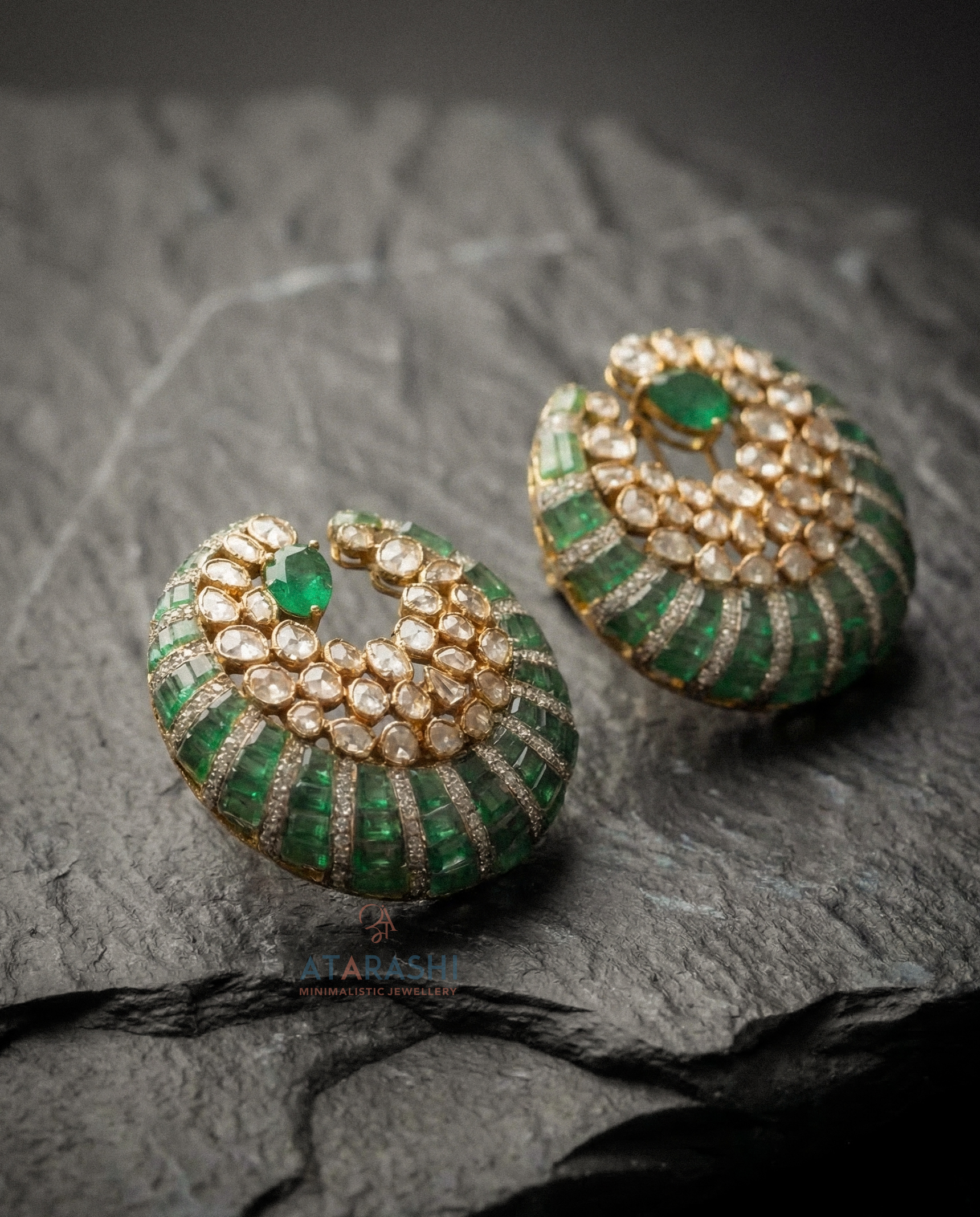 Ryaan Crescent Stud Earrings