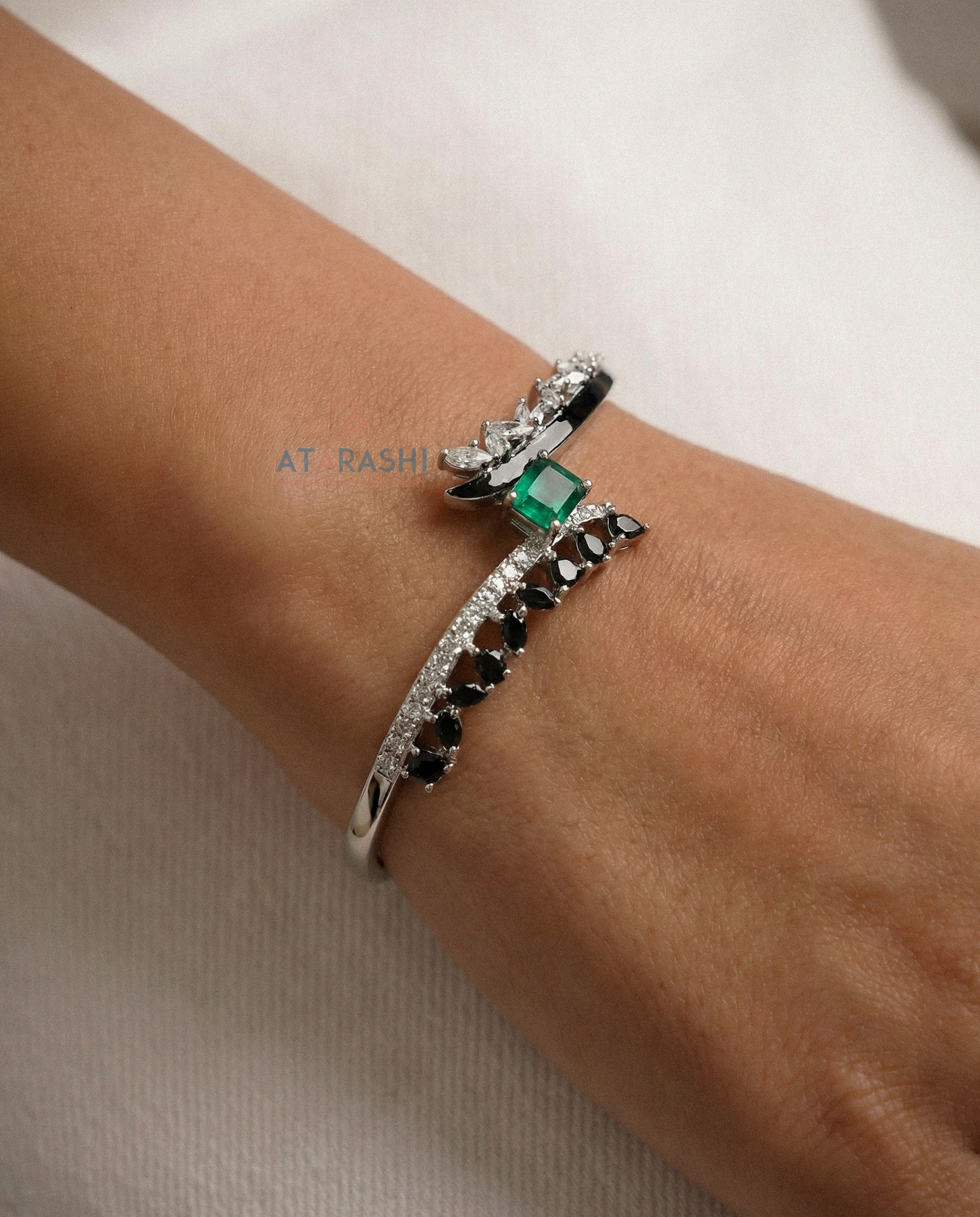 Madeleine émeraude Cascade Bracelet